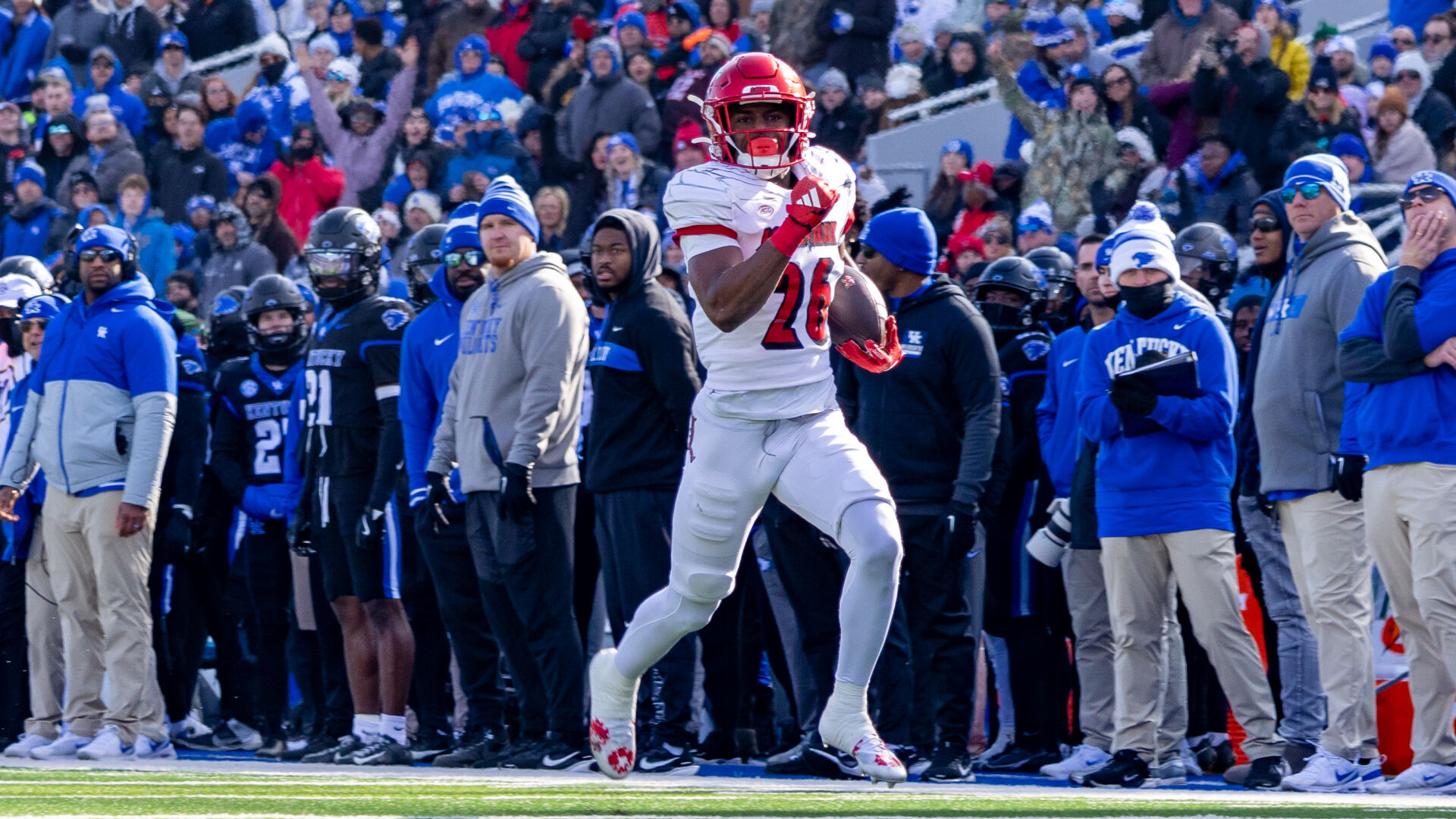 BOZICH | Louisville ends streak, extends Kentucky's misery with 41-14 Governor's Cup win